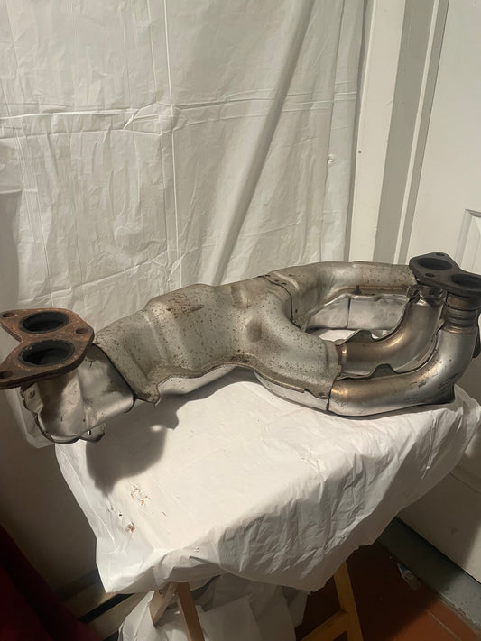 Subaru OEM Twin Scroll Exhaust Manifold